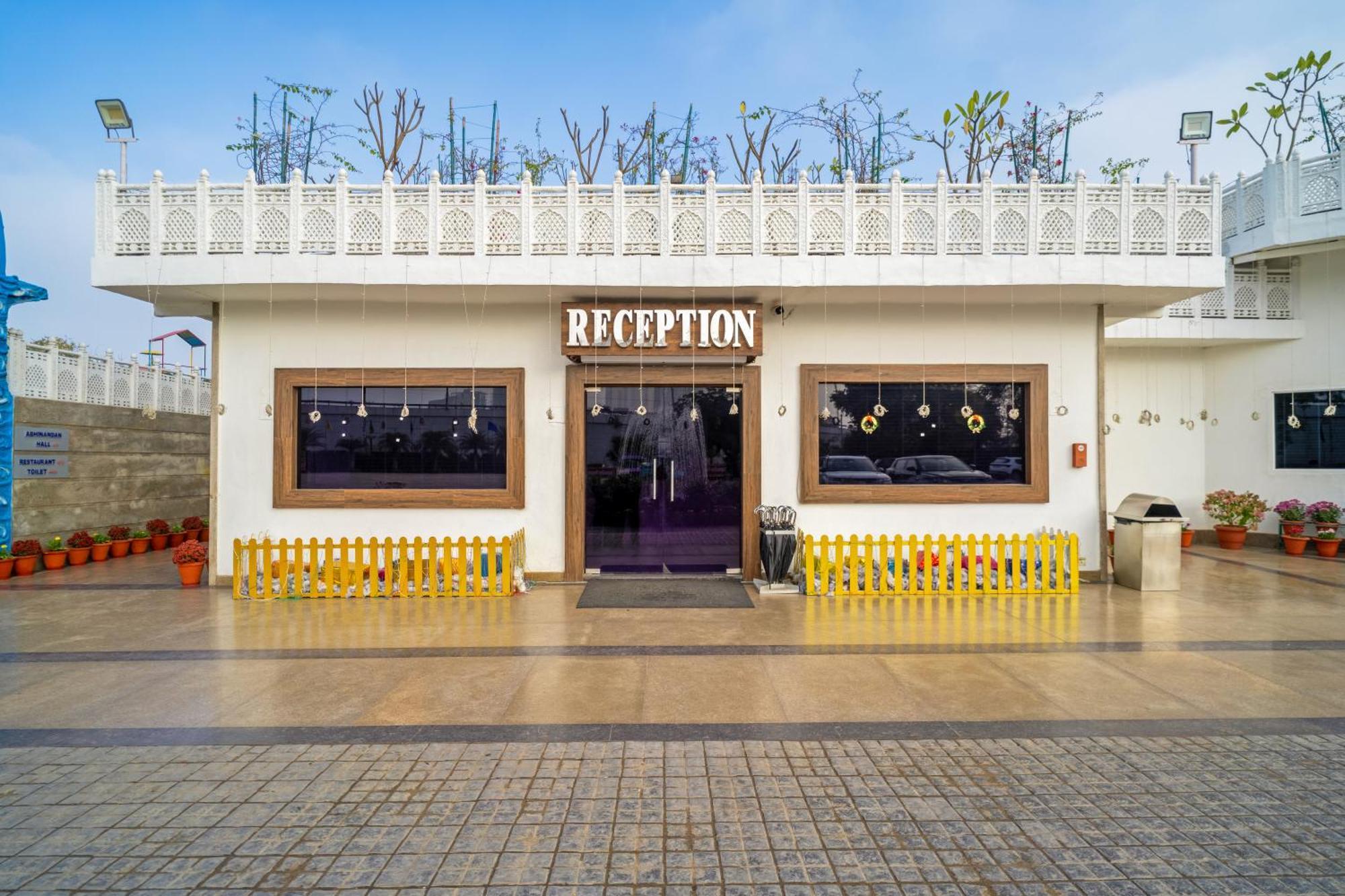Aapno Ghar Resort & Amusement Park Gurgáon Exteriér fotografie